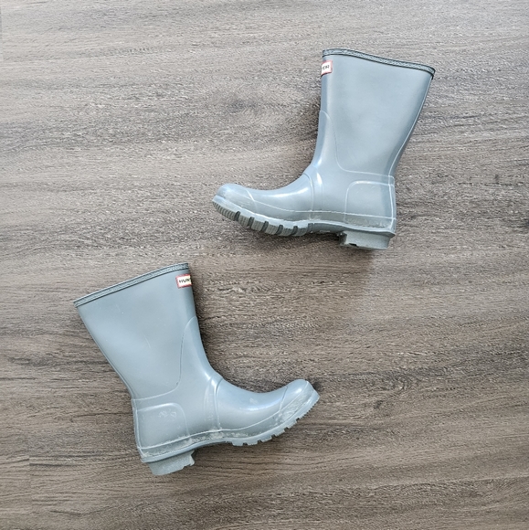 Hunter Shoes Hunter Womens Gray Glossy Original Short Chelsea Boots